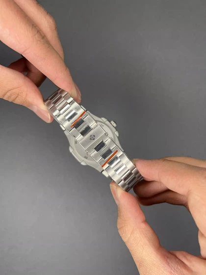 ساعت مچی پتک فیلیپ ناتیلوس سیلور صفحه سفید Patek Philippe Nautilus