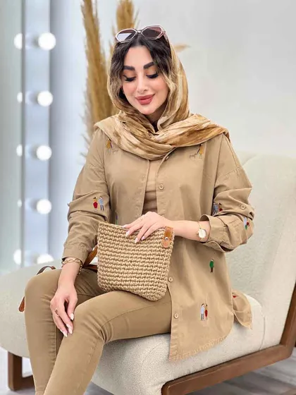 مانتو گلدوزی کارولین