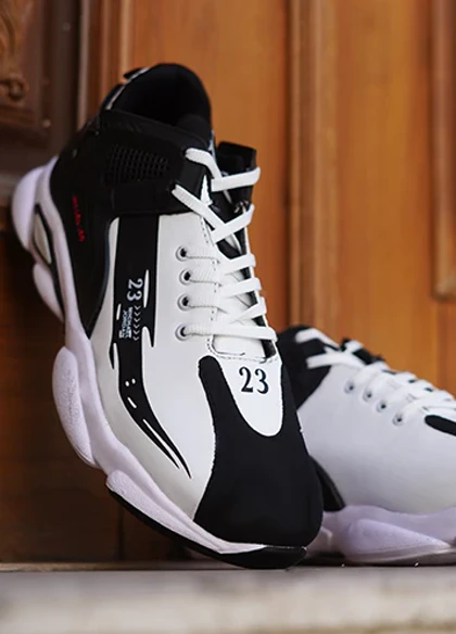 کفش ورزشی مردانه jordan سفید مشکی مدل 23