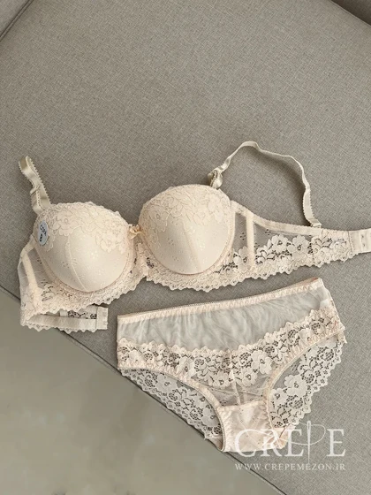 ست اسفنجی دکلتهchanvieleen