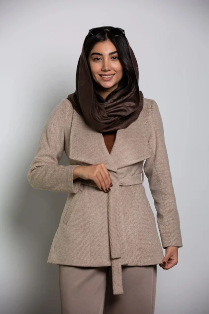 پالتو زنانه یقه آمریکایی کجراه