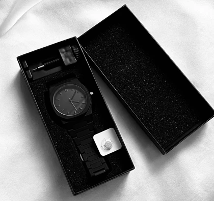 ساعت پرشین فول بلک