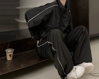 ست سویشرت و شلوار نواردار اسپرت