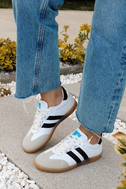 کفش های روزمره زنانه polka-store polka-store