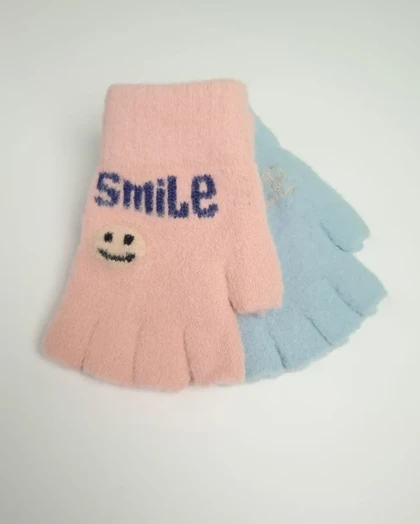 دستکش بچه‌گانه نیم انگشت بافت موهر فانتزی مدل smile