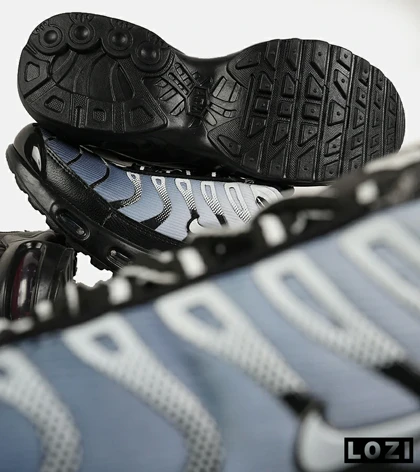 کفش کتانی مردانه و زنانه سفید طوسی مشکی NIKE AirMax Plus TN Ultra مدل 7344