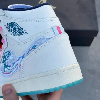 کفش نایک ایر جردن وان ساق‌دار موج Nike Air Jordan 1 High Wave