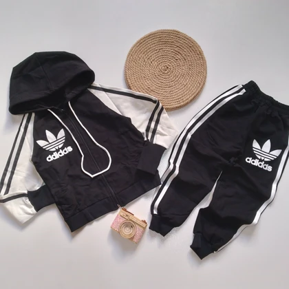 سویشرت شلوار adidas کلاهدار اسپرت
