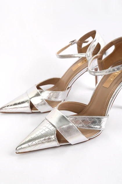 کفش پاشنه‌بلند کلاسیک زنانه liza-shoes liza-shoes