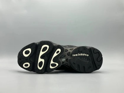کتانی نیوبالانس 1000 مشکی/New Balance