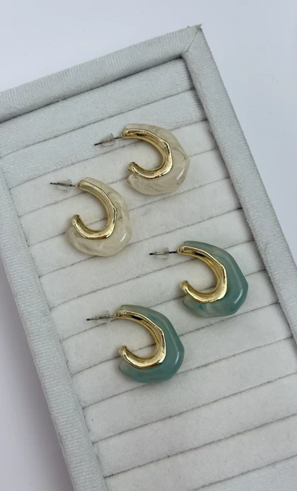 گوشواره شیشه ای