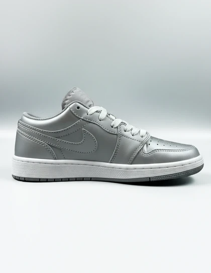 کفش روزانه زنانه نایکی Air Jordan 1 Low LX W