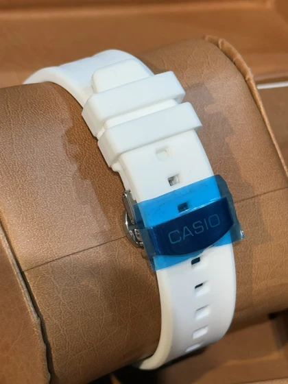 جی شاک 2100شفاف سفید