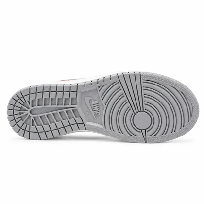 کفش و کتانی زنانه و دخترانه ساق‌دار مدل NIKE JORDAN 1 رنگ طوسی قرمز کد 21955