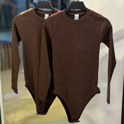 بادی یقه گرد قهوه ای