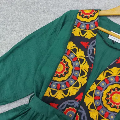 مانتو عروسکی کتیبه