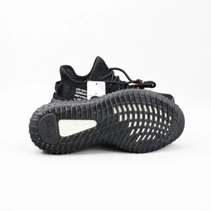 کتانی مردانه آدیداس مدل یزی بوست مشکی تمام Adidas Yeezy Boost 350