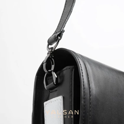 کیف دوشی مدل هایکا کد 102-GN