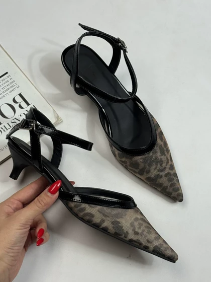 پاشنه ورنی 4074