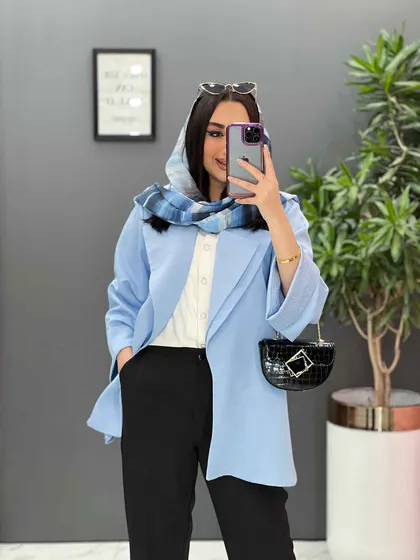 مانتو یقه دوبل آستین پاکتی