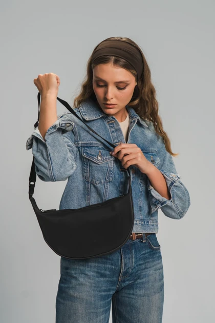 کیف دوشی زنانه دیوید جونز DAVID JONES مدل CM7561