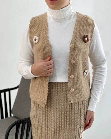 جلیقه بافت گل برجسته کد 4205