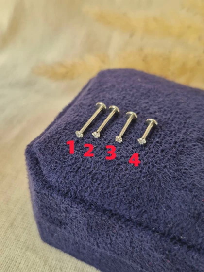 پیرسینگ گوش پشت تخت نگین گرد ریز