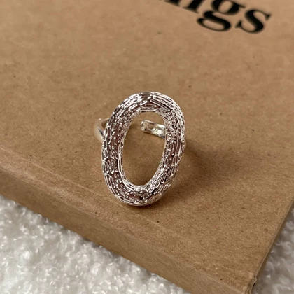 انگشتر نقره ای بیضی شکل