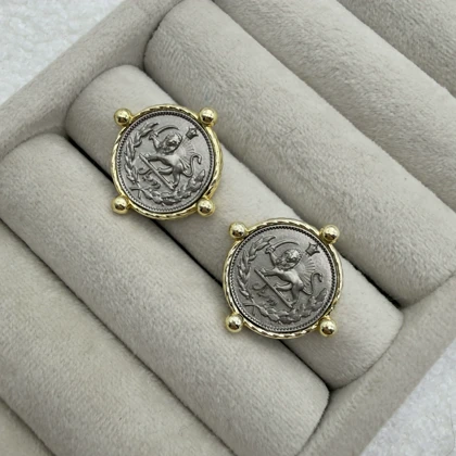 گوشواره طرح سکه قدیمی خورشید و شیر