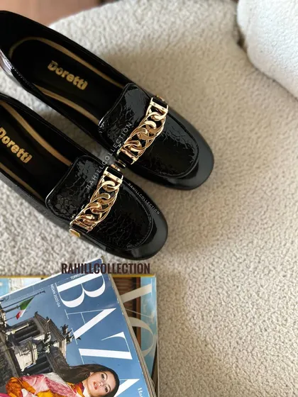 Doretti_carti