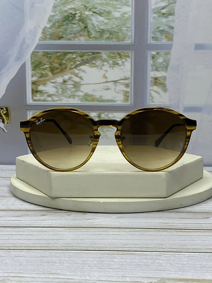عینک آفتابی Ray-Ban RB 4334D فریم ترکیبی کائوچو و فلز با عدسی کریستال و استاندارد UV400