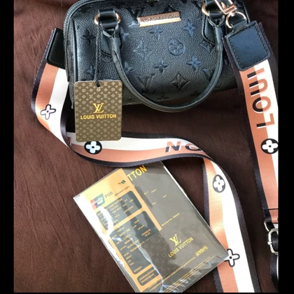 کیف زنانه لویی ویتون مستر وارداتی کد 1094