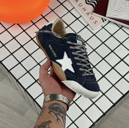 گولدن گوس true-star