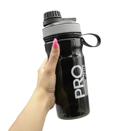 شیکر ورزشی یک تیکه پرو مدل Jeme ظرفیت 0.7 لیتر