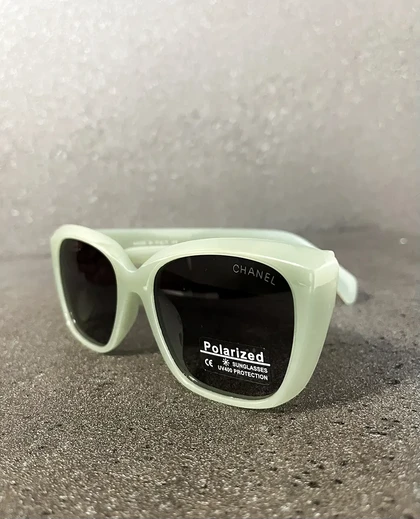 عینک آفتابی زنانه شنل