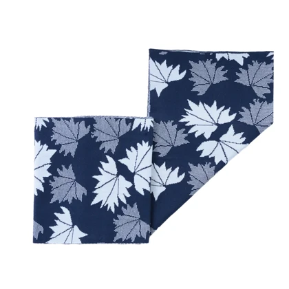 شال گردن طرح برگ