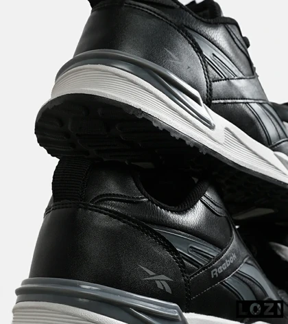 کفش کتانی مشکی طوسی REEBOK Unphased Pro V2