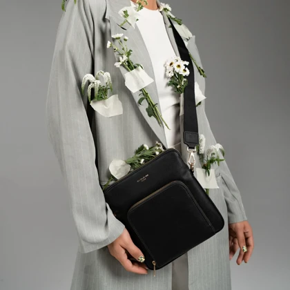 کیف دوشی زنانه دیوید جونز مدل David Jones CM7343