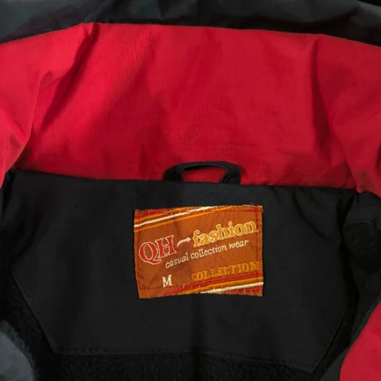 SIZE S-M کاپشن اسکی حرفه ای استوک اورجینال از برند QH FASHION امارات