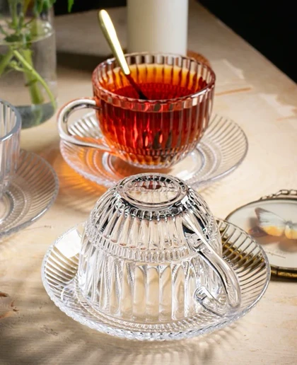 فنجان چای خطی