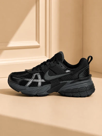 نایک وی تو کی ران مشکی طوسی Nike V2K Run Black Grey