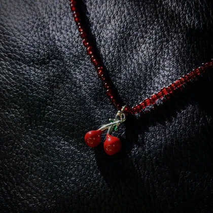 گردنبند آلبالو D49