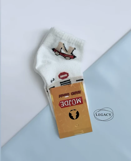 جوراب بچگانه نخ پنبه‌ای طرح ماشین (1-3 سال) - کد LEGACY0009