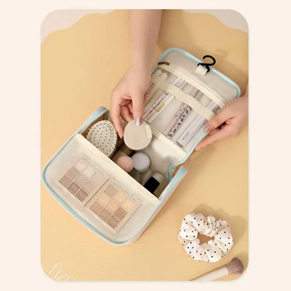 کیف لوازم آرایش مسافرتی جوردن و جودی jordan & judy pt073