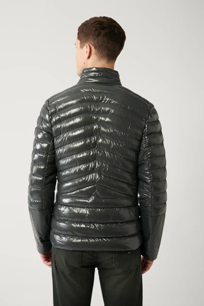 کت و کاپشن مردانه اوا avva