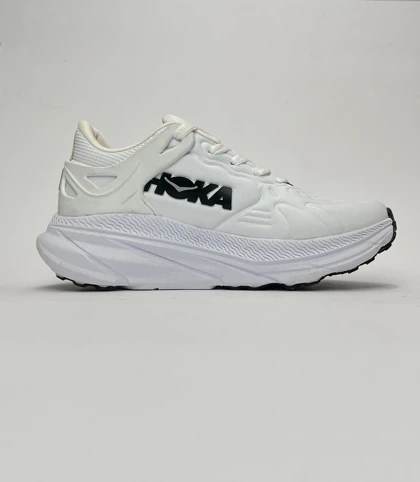 کتانی راحتی هوکا وان وان سفید رویه چرم