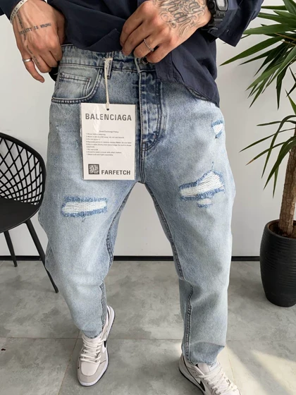 شلوار مام فیت یخی زاپ‌دار BALENCIAGA