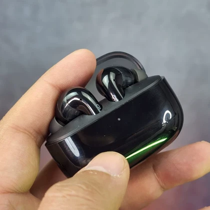 هندزفری بی‌سیم اورایمو Oraimo SpaceBuds Z