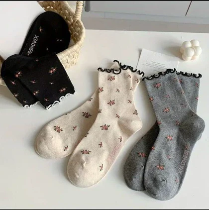 جوراب ساق‌دار گل‌گلی کد 1425