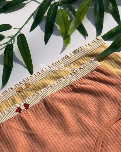 شورت کبریتی سانتا (سایز 42 الی 46)